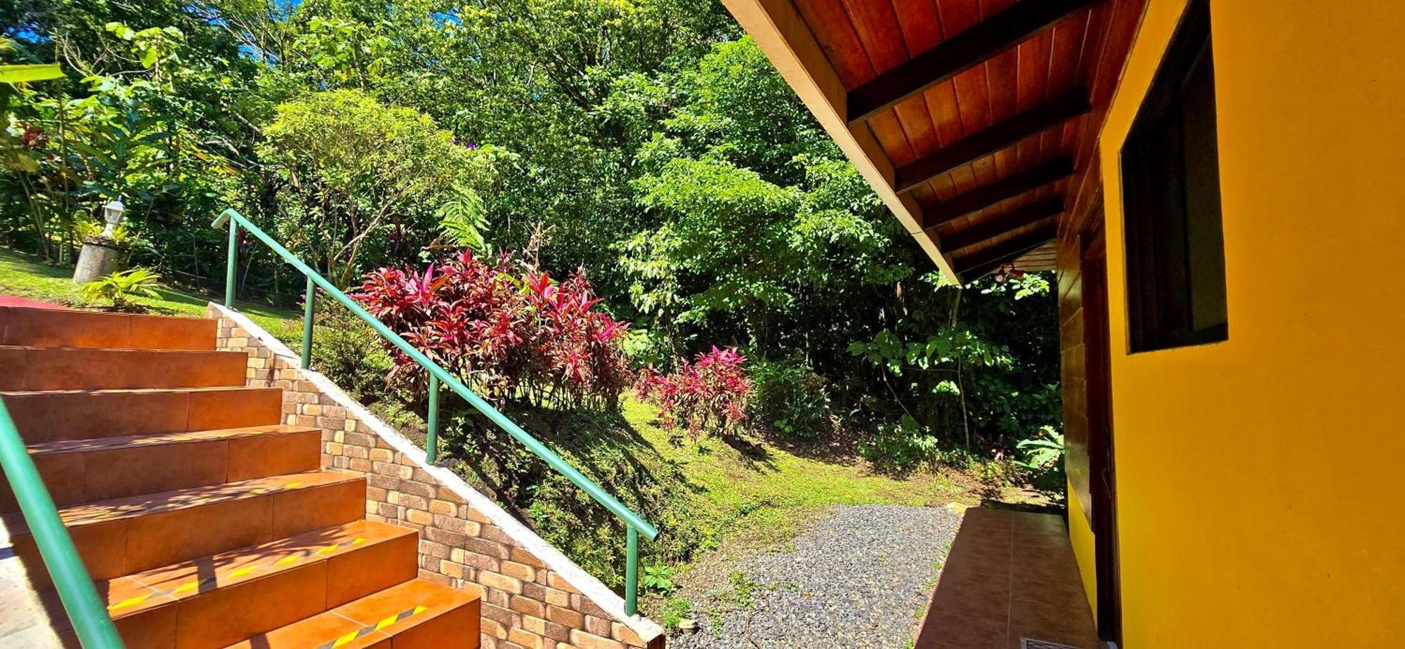Heliconias Rainforest Lodge Bijagua Esterno foto